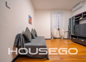 Camera da letto - Bilocale via San Luca, 73, Genova (zona Centro Storico) - foto 15