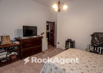 Camera da letto - Appartamento via Piave 30/C, Gradoli - foto 16