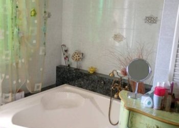 Bagno - Stabile - Palazzo via degli Oleandri, 2, Crotone - foto 18