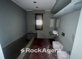 Bagno - Stabile - Palazzo via Emilio Vecchia, Varazze - foto 5