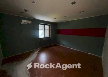 Camera da letto - Stabile - Palazzo via Emilio Vecchia, Varazze - foto 10