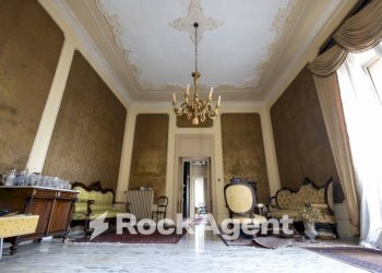 Salone - Appartamento Discesa Cavour, 2, Catanzaro - foto 5