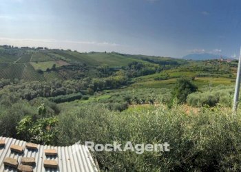 Vista - Casa indipendente contrada Piane, 76, Francavilla al Mare - foto 2