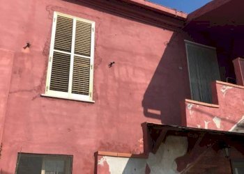 Facciata - Casa indipendente contrada Piane, 76, Francavilla al Mare - foto 9