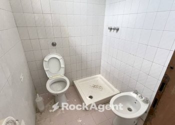 Bagno - Shop via Cavour, 92, Alba Adriatica - photo 9