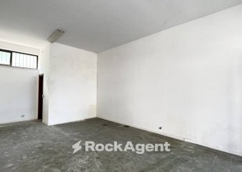 Stanza non arredata - Shop via Cavour, 92, Alba Adriatica - photo 12