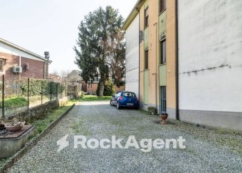 Cortile interno - Three-room apartment via Palestro, 55, Mede - photo 29