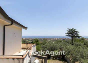 Vista - Villa Località Zilleria, Gasperina - foto 5