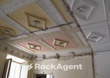 Interno palazzo - Stable - Palace via Sabatucci, 14, Castelplanio - photo 1