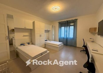 Camera da letto - Trilocale via Monte Epomeo, 3, Roma - foto 14