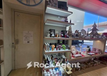 Interno non residenziale - Shop via Regina Margherita, 223, Taviano - photo 14