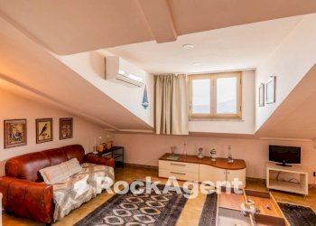 Salone - Attico via Martiri della Loggia, 91, San Marzano sul Sarno - foto 11