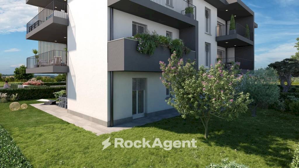 Facciata - Appartamento via Giovanni Boccaccio, 4, Mozzo - foto 1