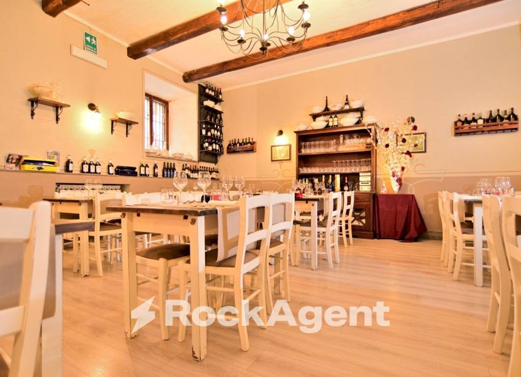 Interno non residenziale - Ristorante via Giacomo Carissimi, 32, Marino - foto 3