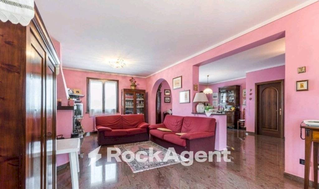 Salone - Villa via dei Tigli, Maranello - photo 3