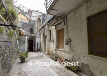 Cortile interno - Appartamento via Carlo V, Catanzaro - foto 32