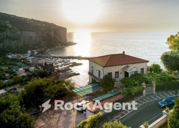 Vista - Stabile - Palazzo corso Filangieri, 129, Vico Equense - foto 1