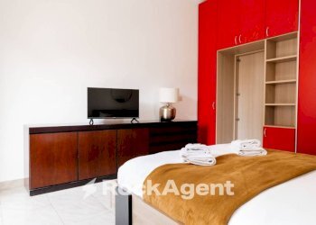 Camera da letto - Bilocale via Pietro Maffi, Roma - foto 9