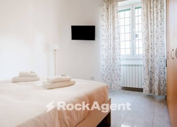 Camera da letto - Bilocale via Pietro Maffi, Roma - foto 17