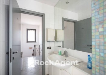 Bagno - Quadrilocale via Francesco Cilea, 26, Empoli - foto 8