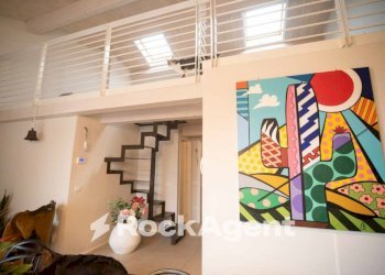 Interno non residenziale - Casa indipendente via Fattori, 7, Pesaro - foto 1