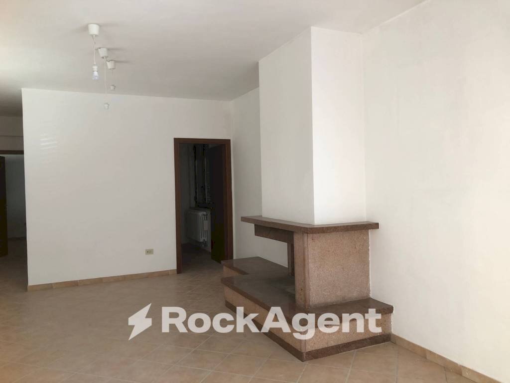 Stanza non arredata - Villa strada Provinciale 45, Moscufo - foto 3