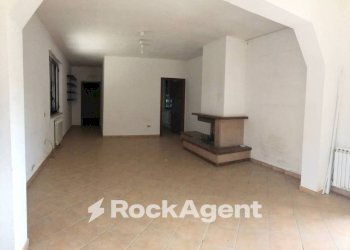 Interno non residenziale - Villa strada Provinciale 45, Moscufo - foto 22