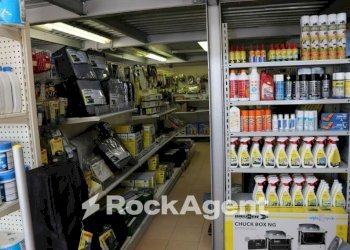 Interno non residenziale - Attività Commerciale strada Nazionale Adriatica Sud, 108, Fano - foto 28