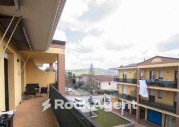 Terrazzo - Appartamento via Palmiro Togliatti, 1, Montecalvo in Foglia - foto 10