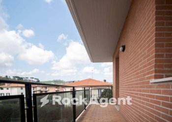 Terrazzo - Appartamento via Palmiro Togliatti, 1, Montecalvo in Foglia - foto 17