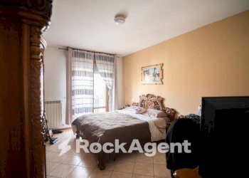 Camera da letto - Appartamento via Palmiro Togliatti, 1, Montecalvo in Foglia - foto 20