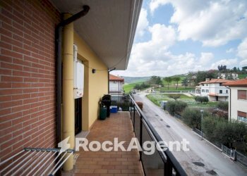 Terrazzo - Appartamento via Palmiro Togliatti, 1, Montecalvo in Foglia - foto 25