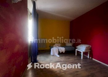 Camera da letto - Appartamento via Amiternina, 16, L'Aquila - foto 9