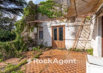 Giardino - Casa indipendente corso V. Emanuele, 129, Angri - foto 7