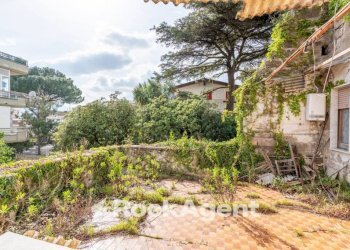Terrazzo - Casa indipendente corso V. Emanuele, 129, Angri - foto 9