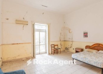 Camera da letto - Casa indipendente corso V. Emanuele, 129, Angri - foto 18