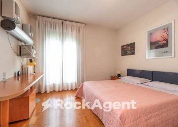 Camera da letto - Villa via I. Nievo, 28, Ponte San Nicolò - foto 16