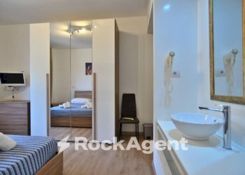 Camera da letto - Appartamento via Cesare Pascarella, 46, Roma - foto 37