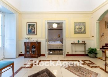 Ingresso - Quadrilocale corso Vittorio Emanuele, 151, Trecastagni - foto 10