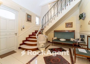 Salone - Quadrilocale corso Vittorio Emanuele, 151, Trecastagni - foto 11