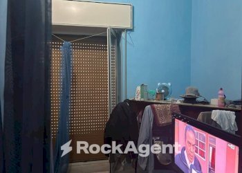 Interno non residenziale - Casa indipendente via San Valentino 120, Sarno - foto 9