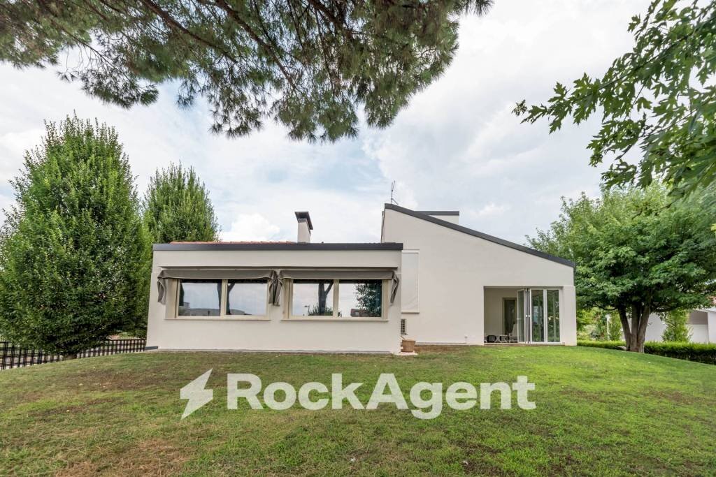 Giardino - Villa via Risorgimento, 241, Vo' - foto 2