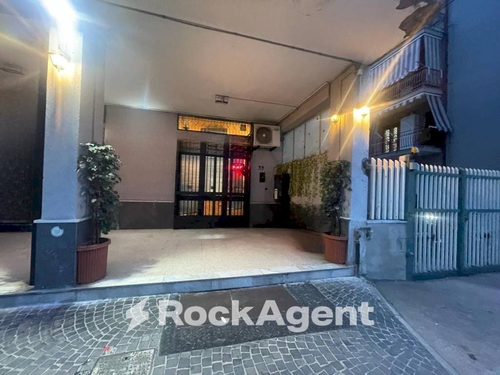 Interno palazzo - Negozio via Pasquale Vitiello, 99, Scafati - foto 3