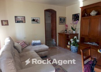 Salone - Rustic strada Comunale delle Casette, 51, Massa - photo 2