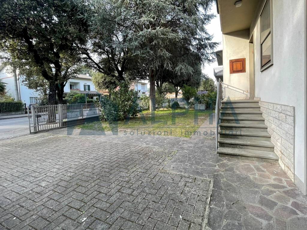 Giardino - Villa viale Risorgimento, Forlì - foto 2