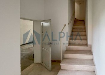 Scala - Villa viale Risorgimento, Forlì - foto 23