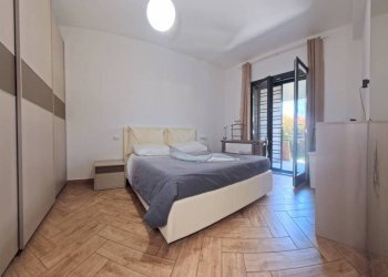 Camera da letto - Trilocale via Salemi, 53/A, Roma - foto 14