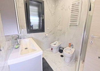 Bagno - Trilocale via Salemi, 53/A, Roma - foto 22