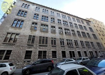 Facciata - Appartamento via dei Montecchi, 6, Trieste - foto 8