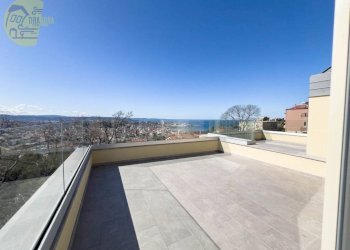 Terrazzo - Attico via Cesare Cantù, 28, Trieste - foto 2